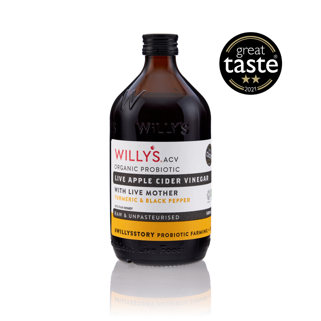 Willy’s BIO prebiotisks ābolu sidra etiķis ar medu, kurkumu un melnajiem pipariem, 500ml