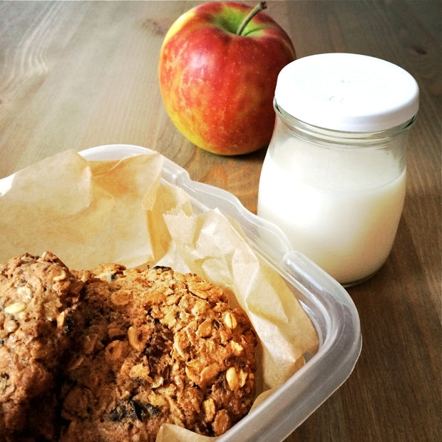 Recepte: Veselīgi un sātīgi cepumi skolassomā!