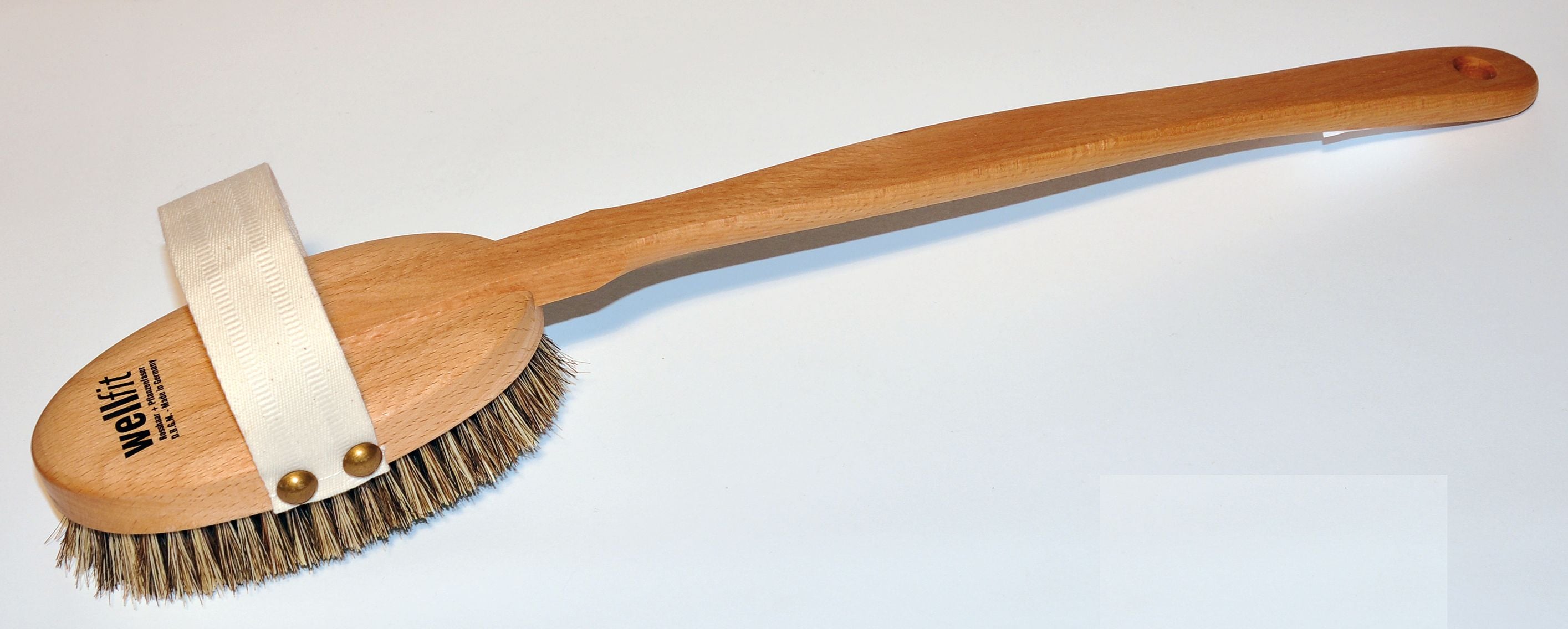 Croll & Denecke masāžas birste sausajai masāžai ar noņemamu kātu un dabīgiem sariņiem