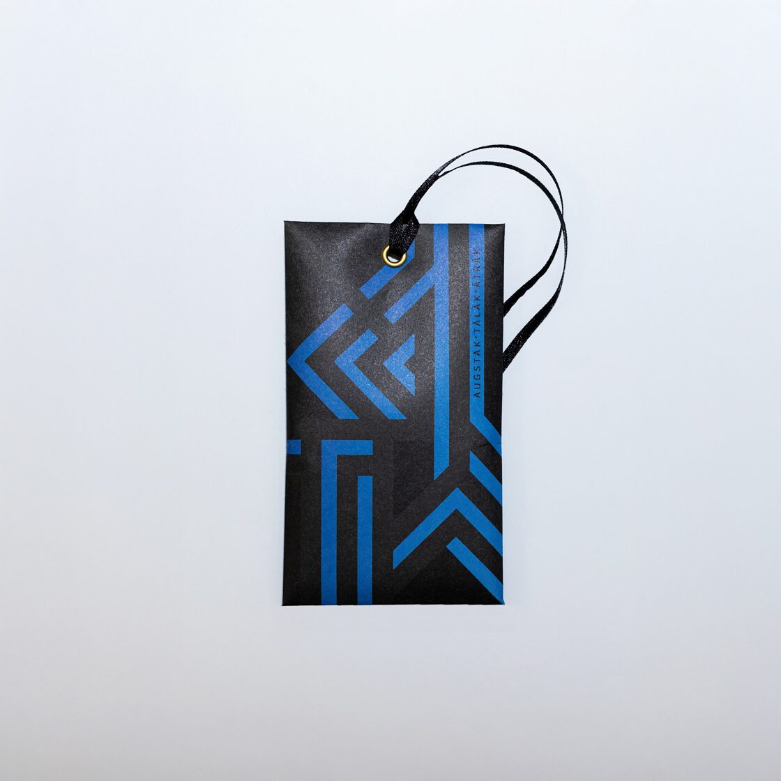 Nature's Bloom aromātiskā paciņa ar greipfrūtu aromātu "Zila - Augstāk, Tālāk, Ātrāk"